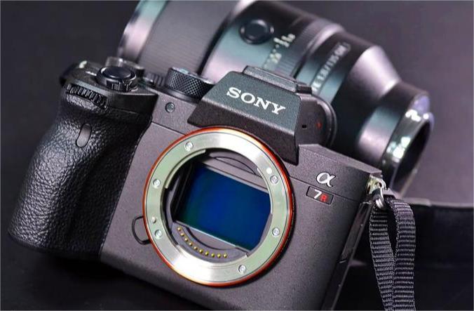 Sony’s Image Sensor Powers Revolutionary Endoscopic Camera